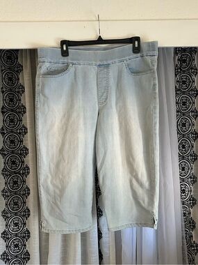 Woman’s Light Blue Denim Knee Length Shorts